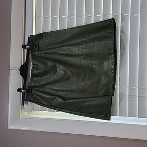 Faux leather mini skirt